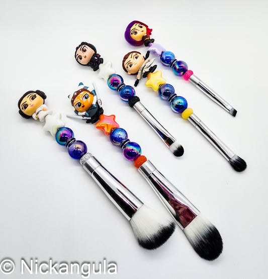 Ladies of The Galaxy 5 pc Beaded Makeup Brush Set - Upcycled Doorables - Star Wars Inspired Cosmetic Brushes - Leia Rey Ahsoka Fennec Sabine