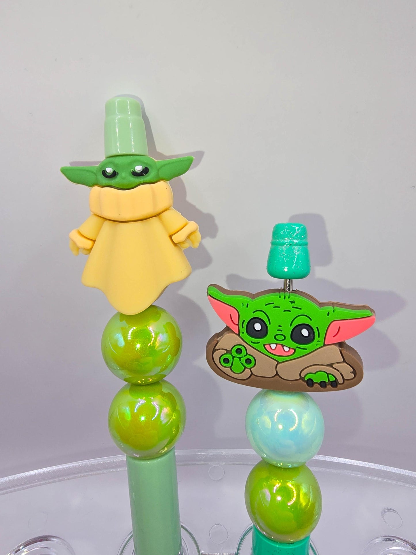 The Child Beaded Ballpoint Pen w/ Black Ink - Star Wars Grogu Baby Yoda Inspired Gift Idea - Silicone & Acrylic Beads and Plastic Pen