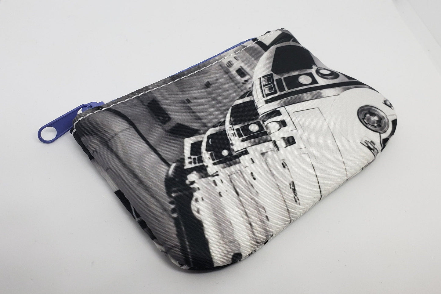 On-Hand - R2-D2 & Friends Droids Zippered Mini Coin Purse - Star Wars Inspired Gift Idea - Artoo Detoo Change Purse - Astromech Droids - Zip Bag