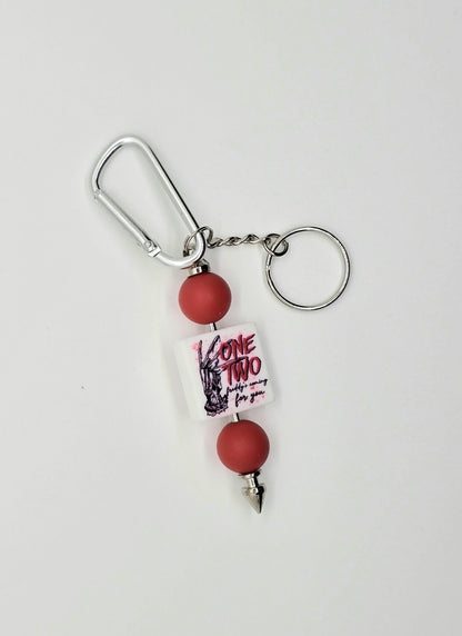One Two Freddy's Coming For You Silicone Beaded Keychain w/ Spikes Bar Carabiner & Keyring - Horror Movie Quote Key Chain Key Ring Bag Charm