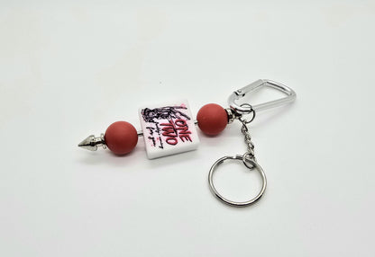 One Two Freddy's Coming For You Silicone Beaded Keychain w/ Spikes Bar Carabiner & Keyring - Horror Movie Quote Key Chain Key Ring Bag Charm